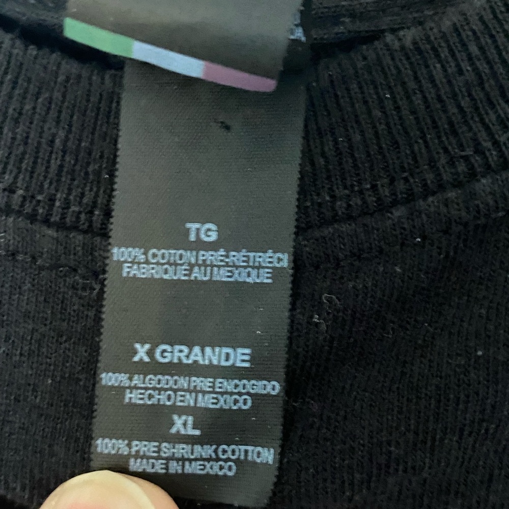 XXL Motley Crue 👺 - Picture 2 of 2